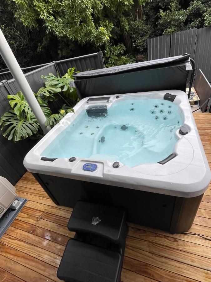 Spacious Home Near Cbd Spa Pool Parking 3Br 오클랜드 외부 사진